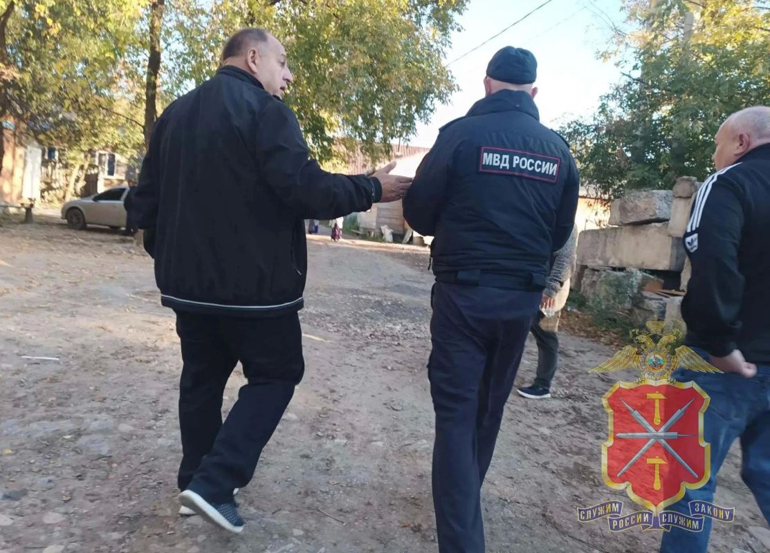 В Плеханово у должников арестовали 11 автомобилей В Плеханово у должников арестовали 11 автомобилей