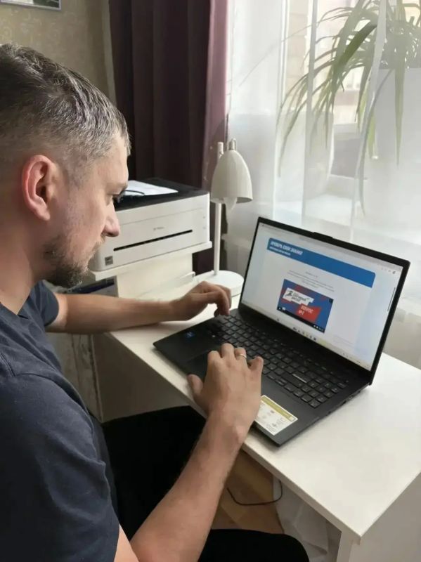 Дмитрий Миляев: Тульские спортсмены проверили свои знания на Всероссийском «Спортивном диктанте» Дмитрий Миляев: Тульские спортсмены проверили свои знания на Всероссийском «Спортивном диктанте»