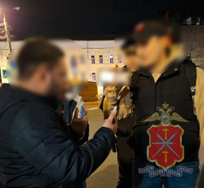 В Туле сотрудники полиции провели комплексные профилактические мероприятия В Туле сотрудники полиции провели комплексные профилактические мероприятия