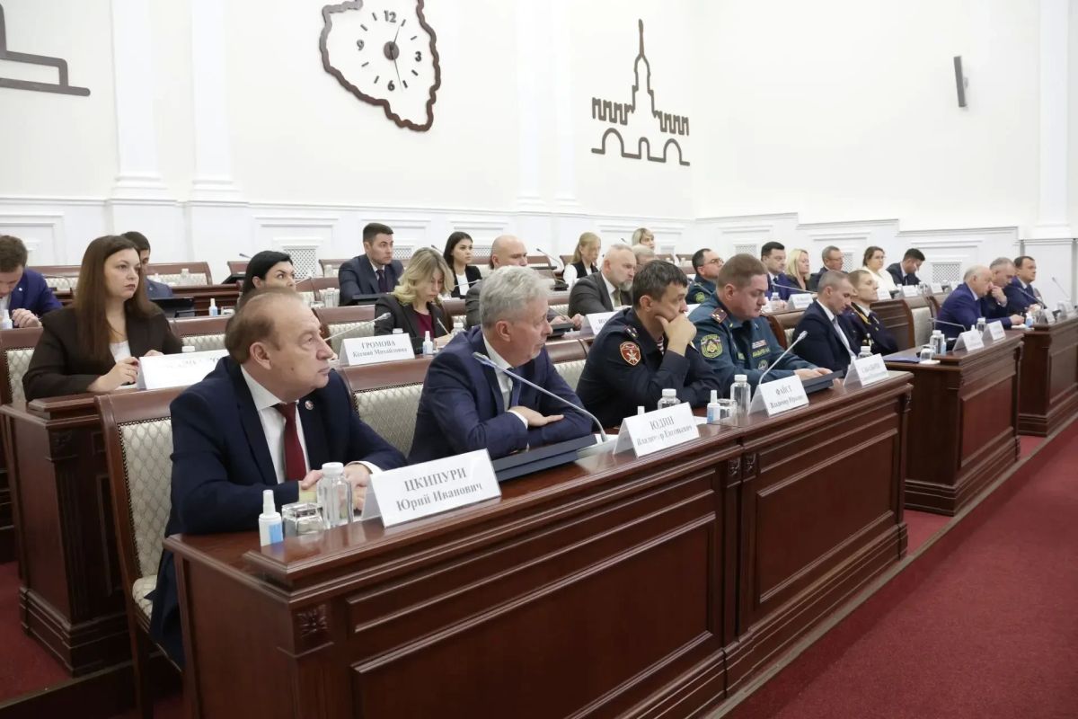 Дмитрий Миляев: Дорожный сезон: в Тульской области отремонтировано 475 объектов Дмитрий Миляев: Дорожный сезон: в Тульской области отремонтировано 475 объектов