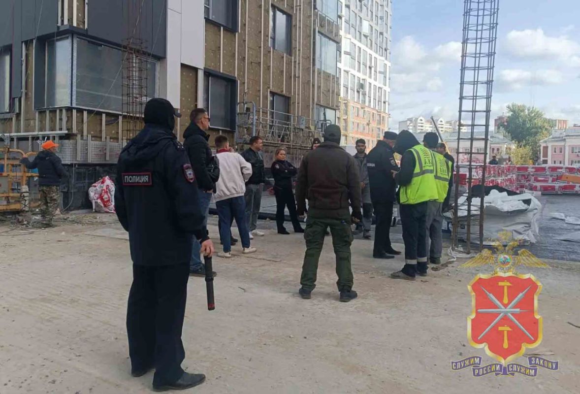 В Туле сотрудники полиции проводят оперативно-профилактическое мероприятие «Нелегал» В Туле сотрудники полиции проводят оперативно-профилактическое мероприятие «Нелегал»