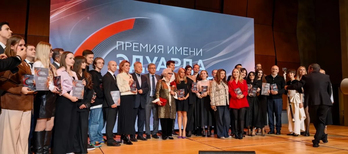Елена Кирьянова во второй раз признана лучшим интервьюером страны Елена Кирьянова во второй раз признана лучшим интервьюером страны