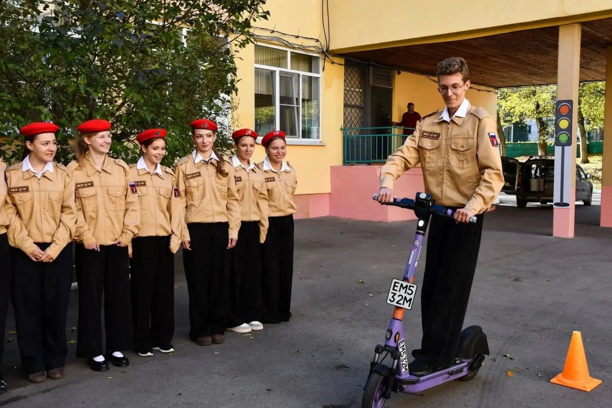 Город на колёсах: Азбука безопасного СИМ: комплексный подход в безопасности Город на колёсах: Азбука безопасного СИМ: комплексный подход в безопасности