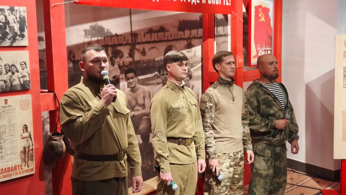 В эти минуты: губернатор Дмитрий Миляев принимает участие в церемонии открытия выставки «Тула 85/50: хроники подвига В эти минуты: губернатор Дмитрий Миляев принимает участие в церемонии открытия выставки «Тула 85/50: хроники подвига