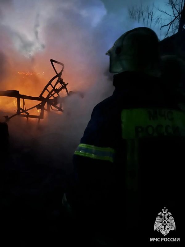 #ЛицаМЧС. Даниил Панферов — «Быть тем, на кого рассчитывают» Для пожарного отдельного поста 5 пожарно-спасательной части Даниила Панферова служба началась в конце 2025 года #ЛицаМЧС. Даниил Панферов — «Быть тем, на кого рассчитывают» Для пожарного отдельного поста 5 пожарно-спасательной части Даниила Панферова служба началась в конце 2025 года