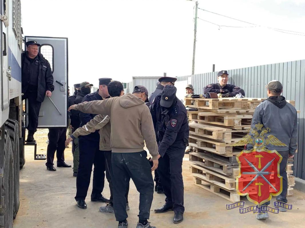 Полиция провела рейды на стройках Тулы Полиция провела рейды на стройках Тулы