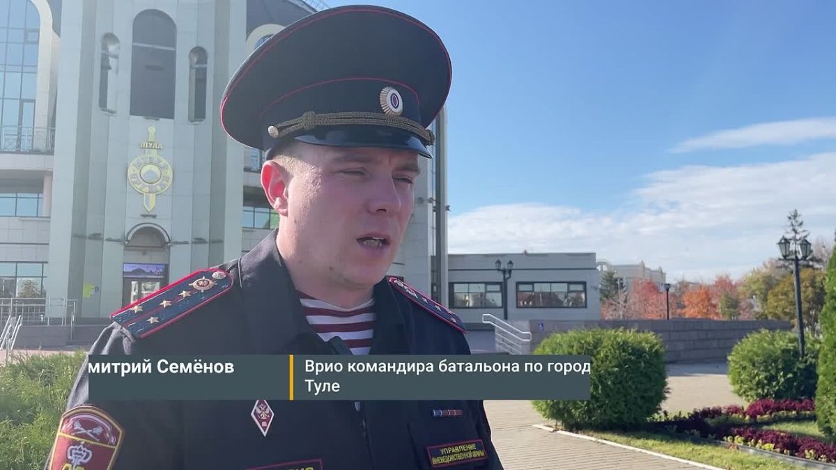 Пьяный мужчина попытался прорваться к кассе Музея оружия в Туле
