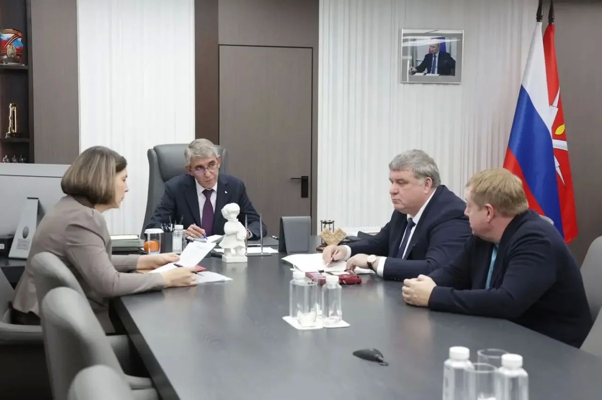 Дмитрий Миляев: На рабочем совещании обсудили подготовку областного центра к работе в зимних условиях