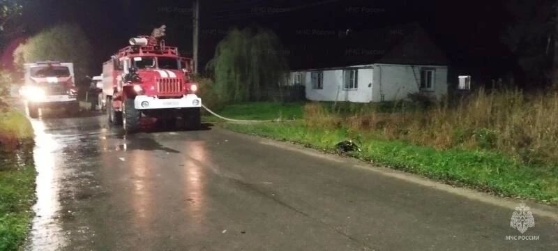 В Тульской области за сутки потушили три пожара В Тульской области за сутки потушили три пожара