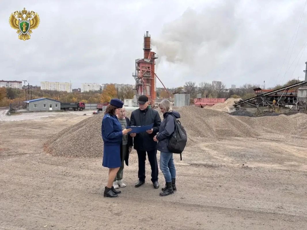 Тульская природоохранная прокуратура инициировала проверку ООО «Звезда АБЗ» в связи с жалобами на выброс загрязняющих веществ в атмосферный воздух