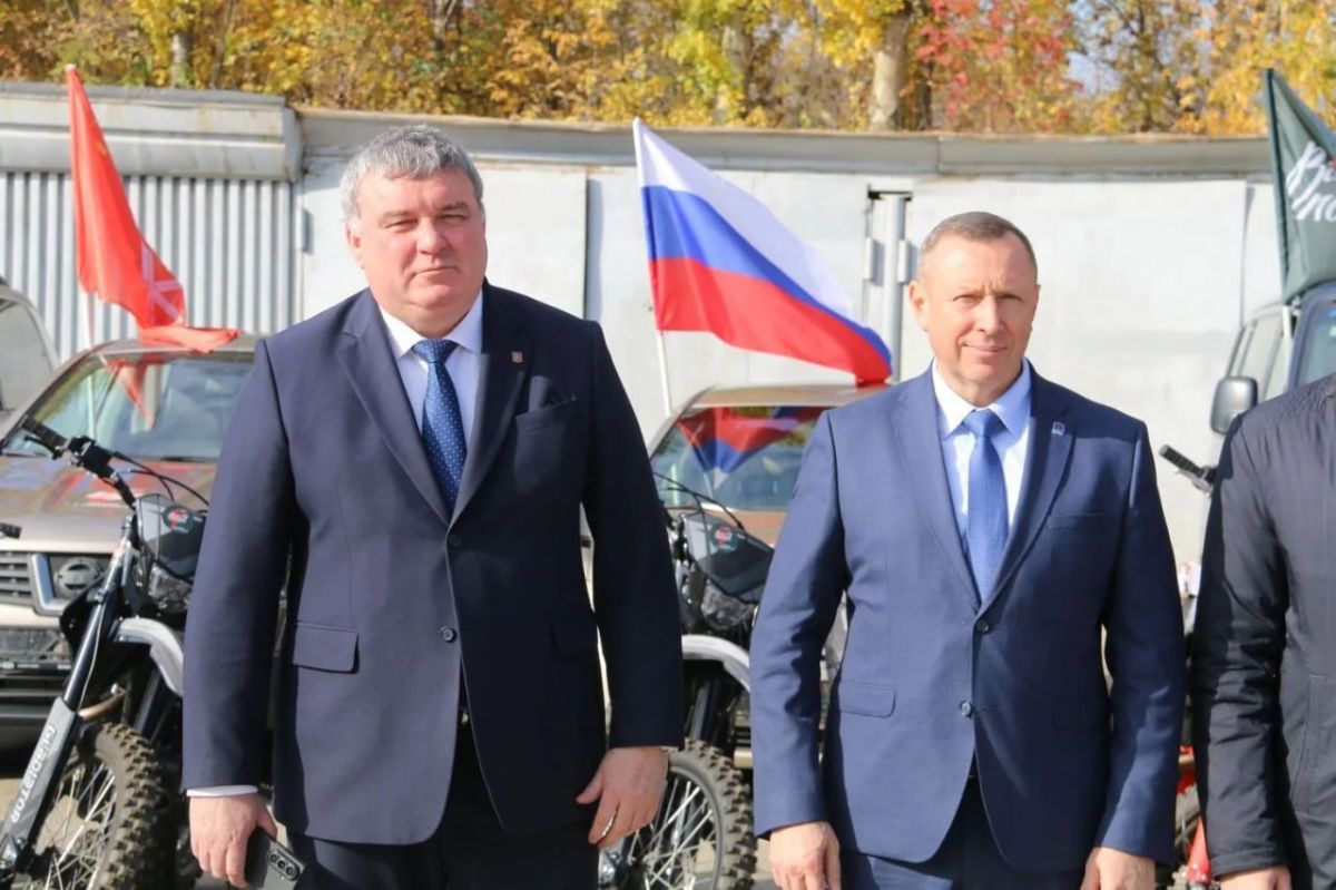 Илья Беспалов: Очередная партия помощи доставлена нашим бойцам в зону СВО Илья Беспалов: Очередная партия помощи доставлена нашим бойцам в зону СВО