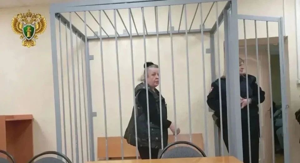 48-летняя тулячка ударила бывшего мужа охотничьим ножом в грудь