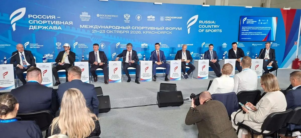Сегодня губернатор Тульской области, председатель комиссии Госсовета РФ по направлению «Физическая культура и спорт» Дмитрий Миляев и министр спорта РФ, председатель Олимпийского комитета России Михаил Дегтярев приняли... Сегодня губернатор Тульской области, председатель комиссии Госсовета РФ по направлению «Физическая культура и спорт» Дмитрий Миляев и министр спорта РФ, председатель Олимпийского комитета России Михаил Дегтярев приняли...