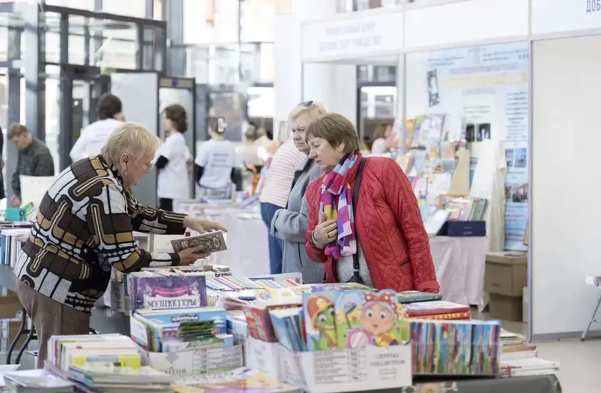 Дмитрий Миляев: В Тульском кремле открылась XVI Всероссийская книжная выставка «Тула Православная» Дмитрий Миляев: В Тульском кремле открылась XVI Всероссийская книжная выставка «Тула Православная»