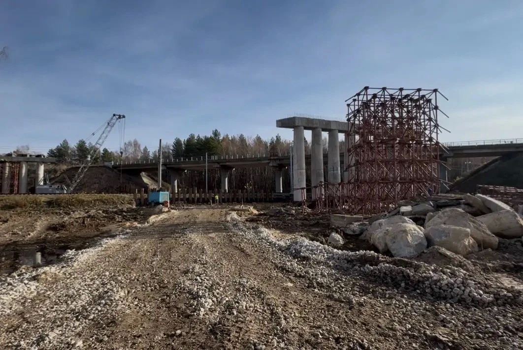 В Тульской области продолжается реконструкция путепровода на М-2 «Крым» в Заокском районе В Тульской области продолжается реконструкция путепровода на М-2 «Крым» в Заокском районе