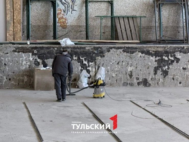 Дмитрий Миляев оценил ход ремонта ФОКа «Локомотив» в Узловой Дмитрий Миляев оценил ход ремонта ФОКа «Локомотив» в Узловой
