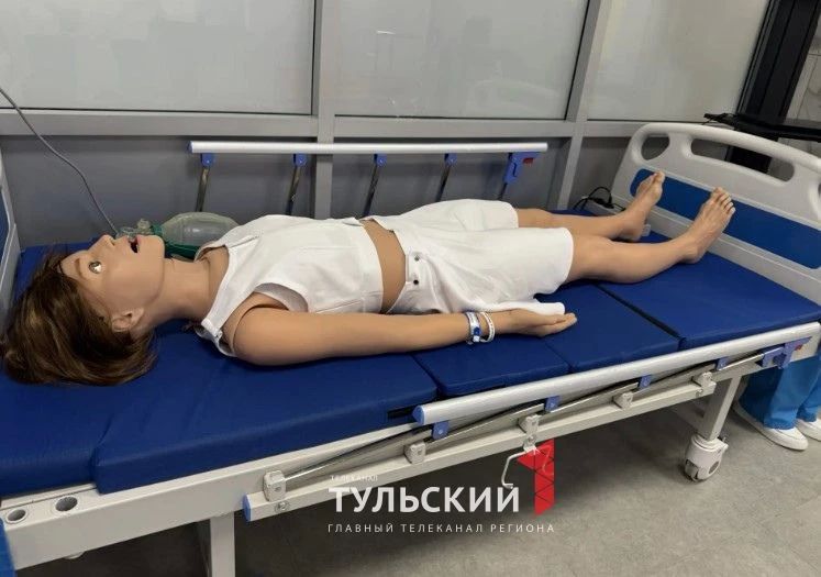 Дмитрий Миляев оценил современное оснащение медколледжа в Узловой Дмитрий Миляев оценил современное оснащение медколледжа в Узловой