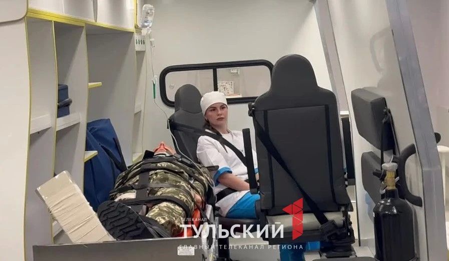 Дмитрий Миляев оценил современное оснащение медколледжа в Узловой