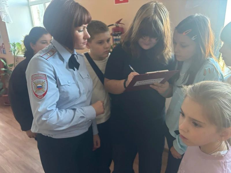 В Узловском районе инспектор ПДН провела квест «Безопасный город» В Узловском районе инспектор ПДН провела квест «Безопасный город»