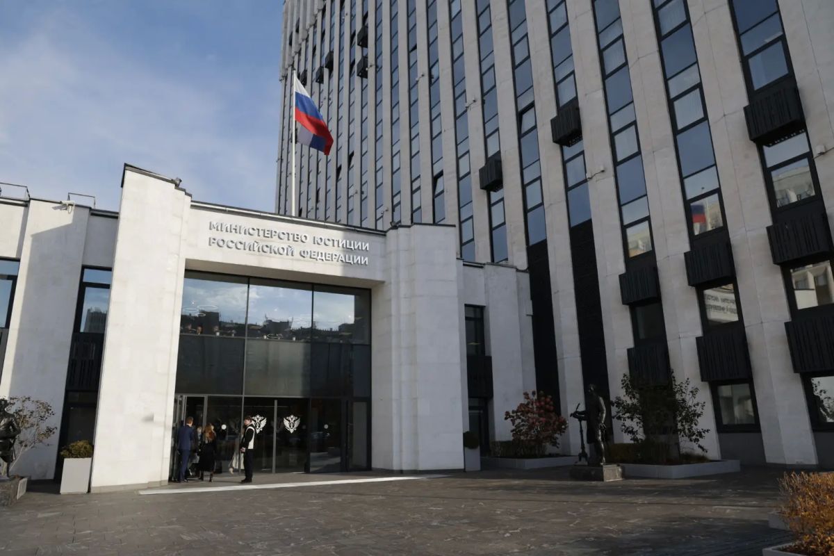 Губернатор Дмитрий Миляев принял участие в XX Международной научно-практической конференции «Державинские чтения» в Москве Губернатор Дмитрий Миляев принял участие в XX Международной научно-практической конференции «Державинские чтения» в Москве