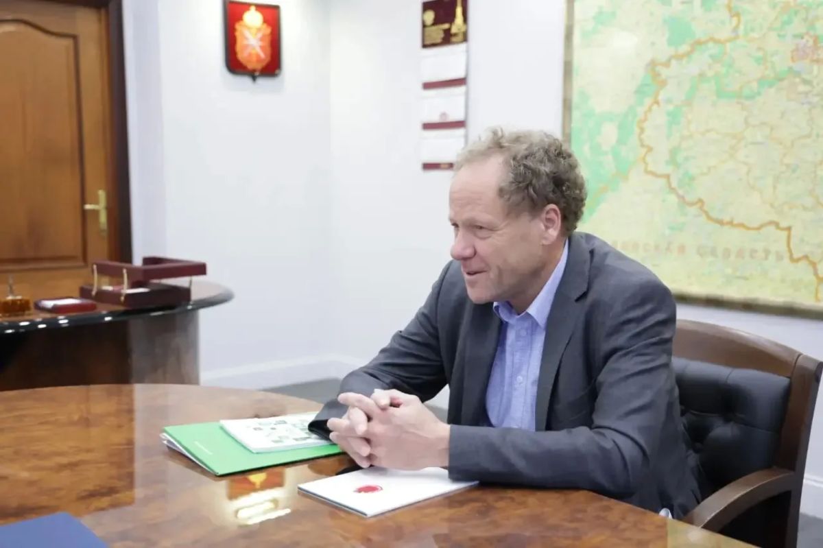 Дмитрий Миляев: #Инвестиционныйчас. Провел рабочую встречу с президентом группы компаний «ЭкоНива» Штефаном Дюрром В ходе встречи Штефан Дюрр рассказал о развитии компании Дмитрий Миляев: #Инвестиционныйчас. Провел рабочую встречу с президентом группы компаний «ЭкоНива» Штефаном Дюрром В ходе встречи Штефан Дюрр рассказал о развитии компании