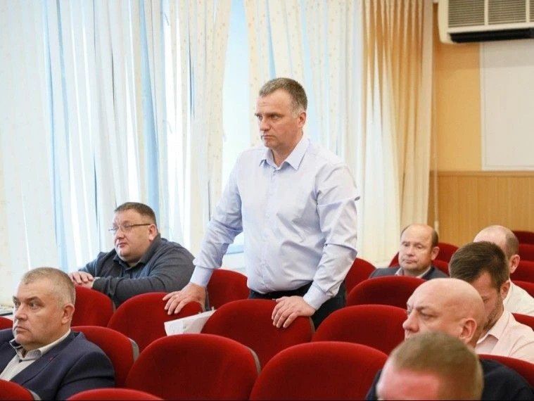 Илья Беспалов: Обсудил с профильными управлениями готовность коммунальных служб Тулы к работе зимой Илья Беспалов: Обсудил с профильными управлениями готовность коммунальных служб Тулы к работе зимой