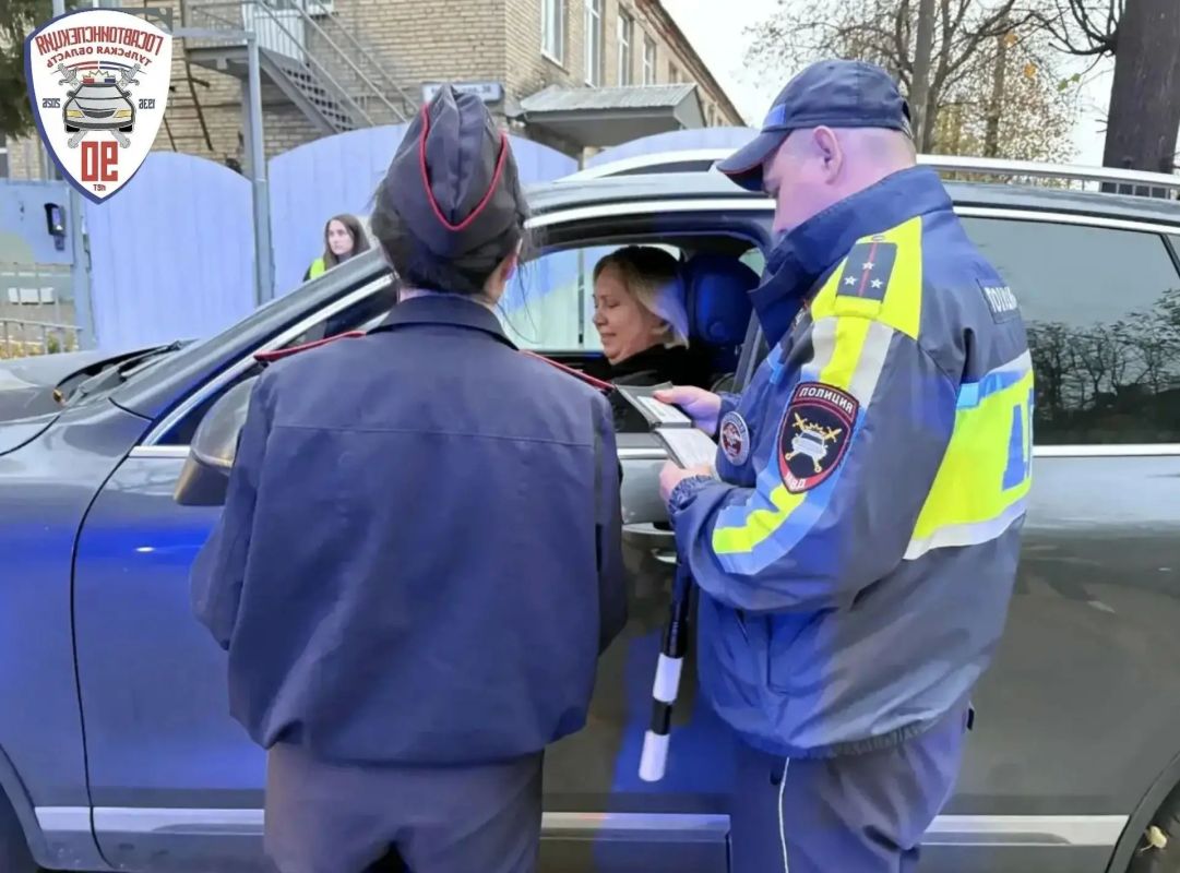 Сотрудники отдела Госавтоинспекции по городу Туле провели профилактическое мероприятие "Безопасная дорога в детский сад" Сотрудники отдела Госавтоинспекции по городу Туле провели профилактическое мероприятие "Безопасная дорога в детский сад"