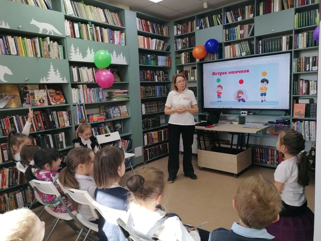 Что делать, если ребёнок потерялся? «Пятёрочка» и «ЛизаАлерт» запускают новый сезон уроков безопасности Что делать, если ребёнок потерялся? «Пятёрочка» и «ЛизаАлерт» запускают новый сезон уроков безопасности