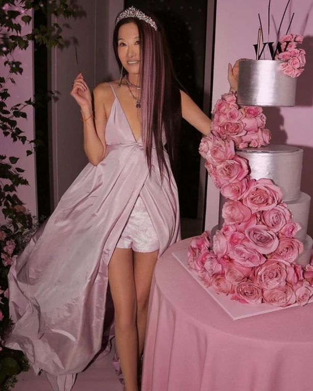 Секреты молодости Веры Вонг: как легендарный дизайнер выглядит на 76 лет