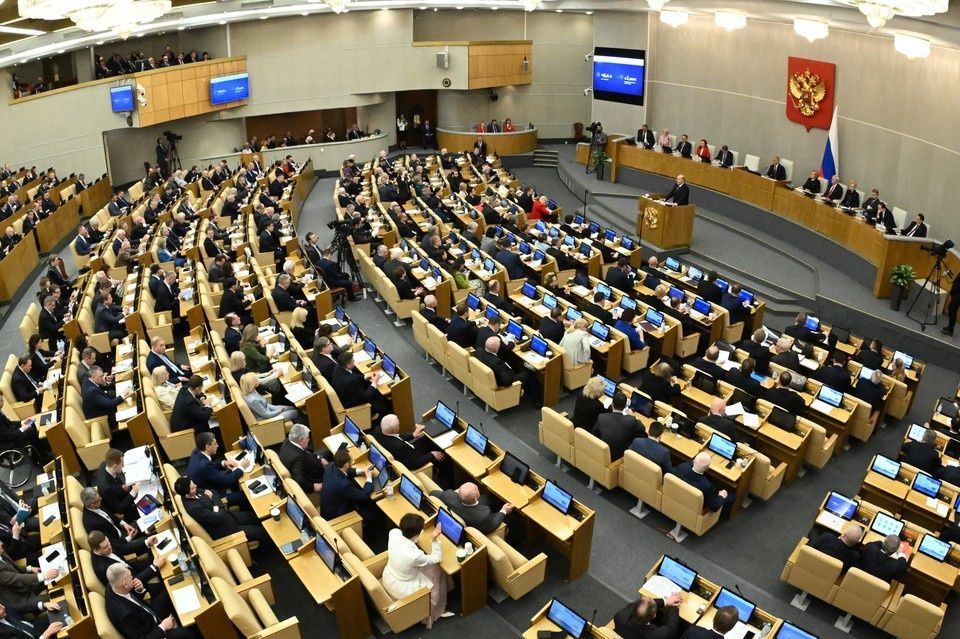 Госдума обсуждает законопроект об отключении связи по требованию ФСБ