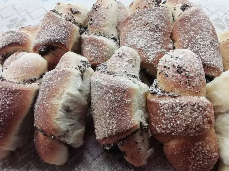 Почему к вечеру так тянет на сладкое: что с этим делать без вреда для фигуры