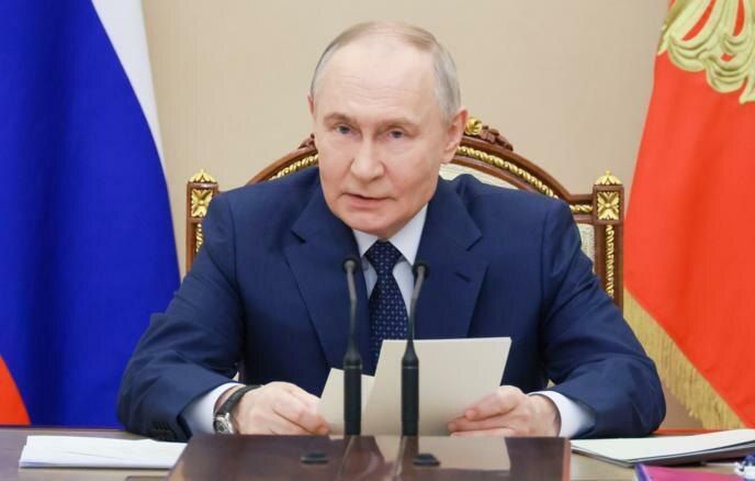 Новые законопроекты Путина: что изменится в жизни россиян в 2025 году?