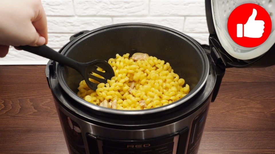 Макароны с курицей в мультиварке: простой обед или ужин без лишних хлопот