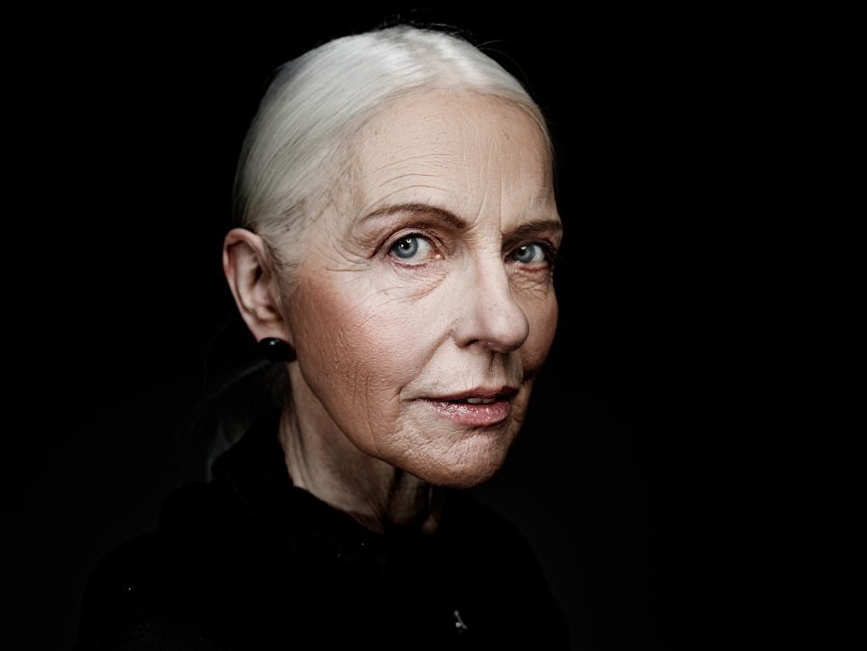 Как распознать возраст: 5 неожиданных признаков старения